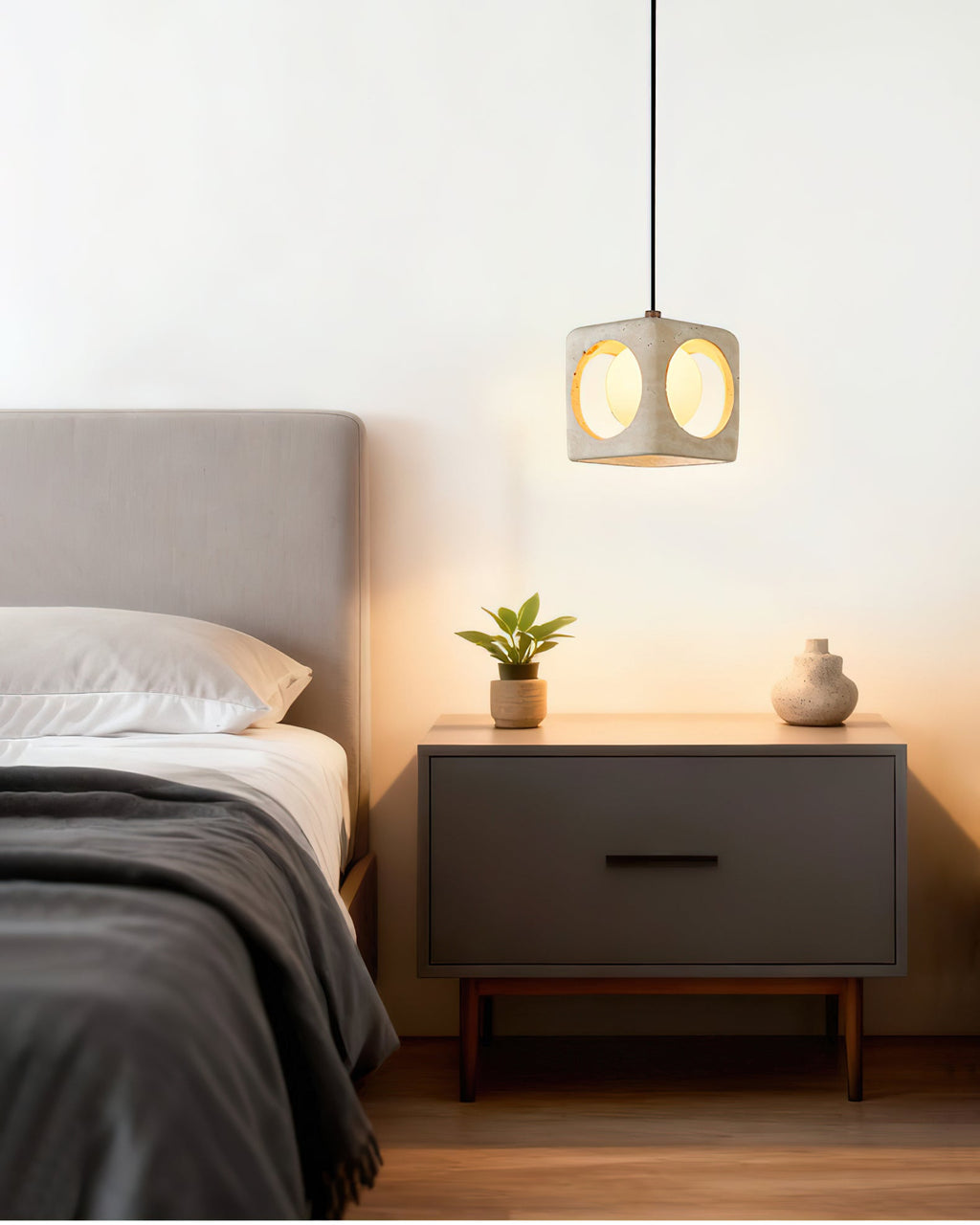 BRADSHAW GEOMETRIC HANGING LANTERN