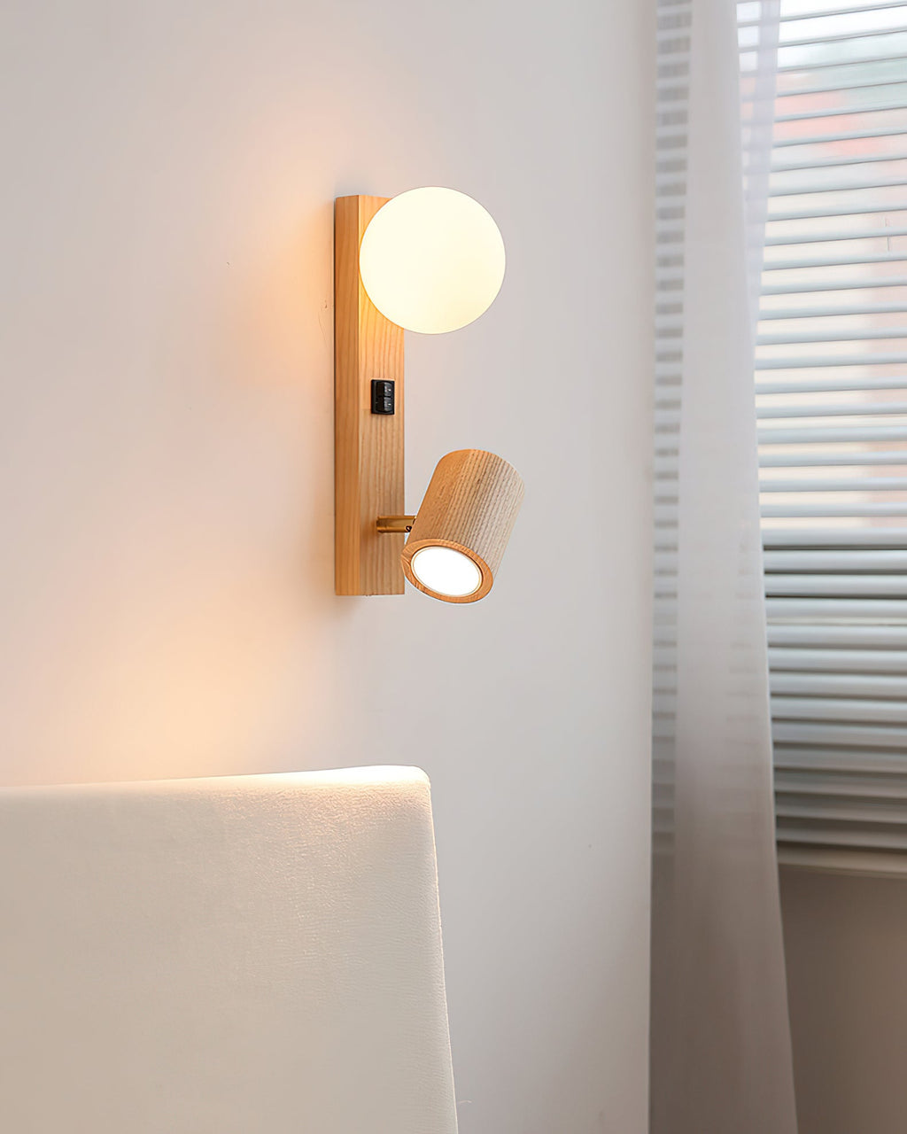 Chesterfield Vintage Inspired Wall Fixture