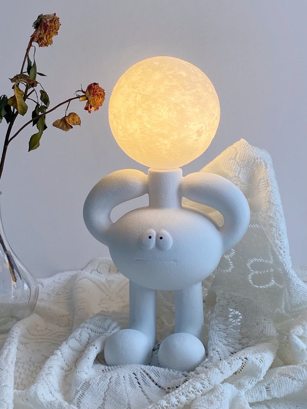 BRADSHAW MECHANICAL GLOW TABLE LANTERN