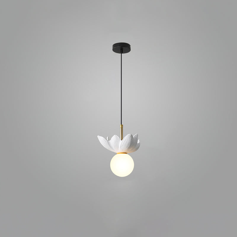 WINDSOR CAST RESIN TEARDROP LIGHTING