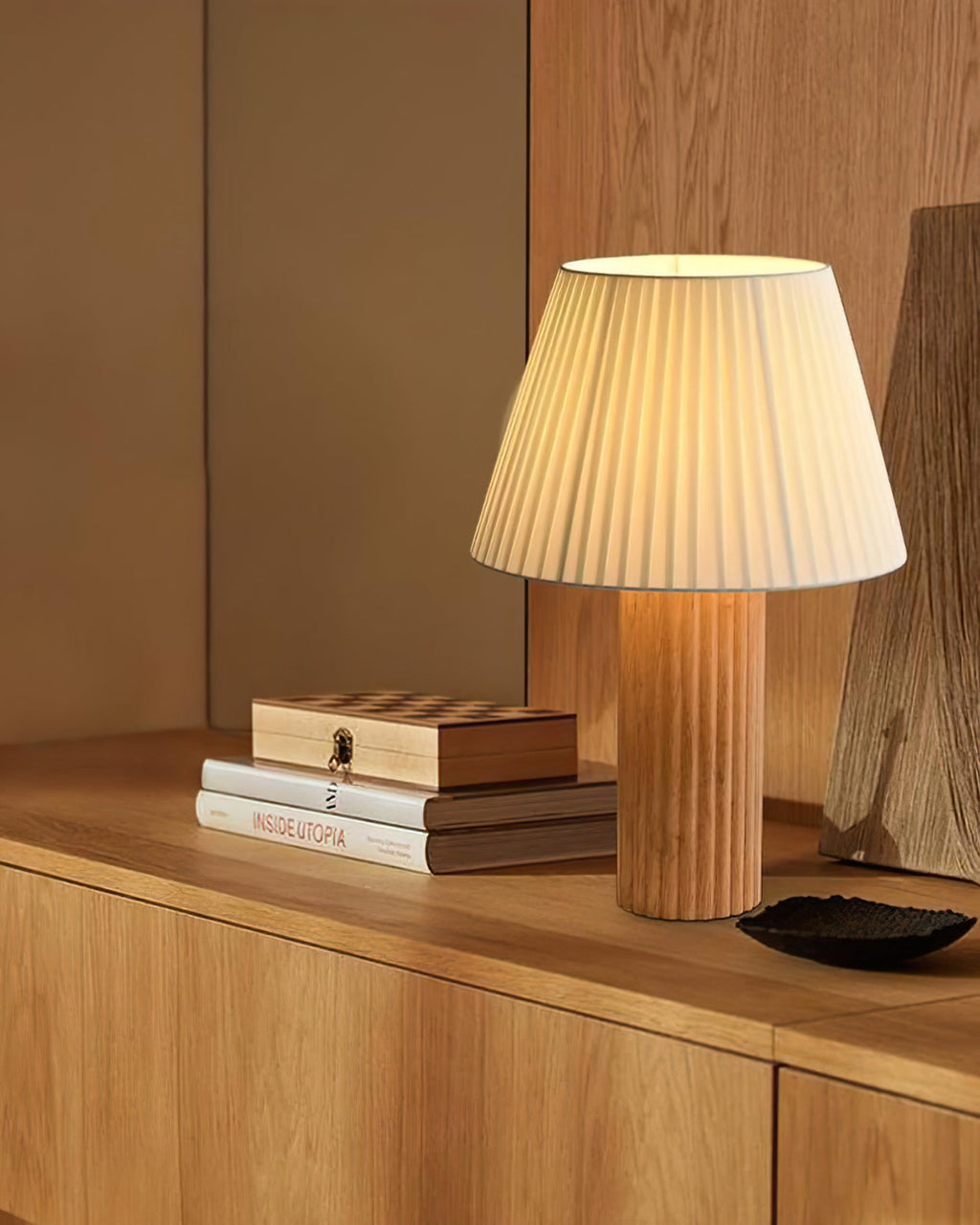BRAMBLETON WHISPERING GLOW TABLE LAMP