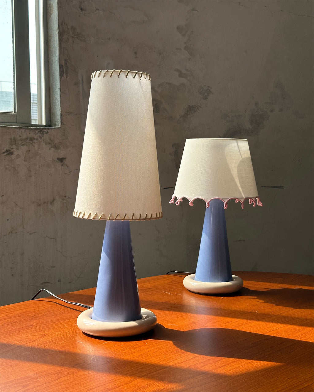 CHARLESTON FOLDING SILK ILLUMINATOR