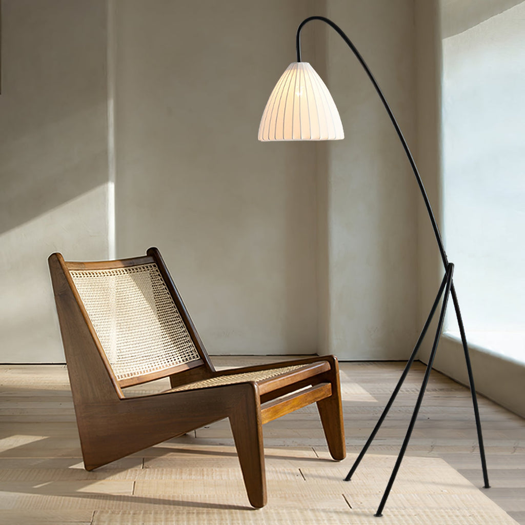 WINTHROP TRIPOD ILLUMINATOR