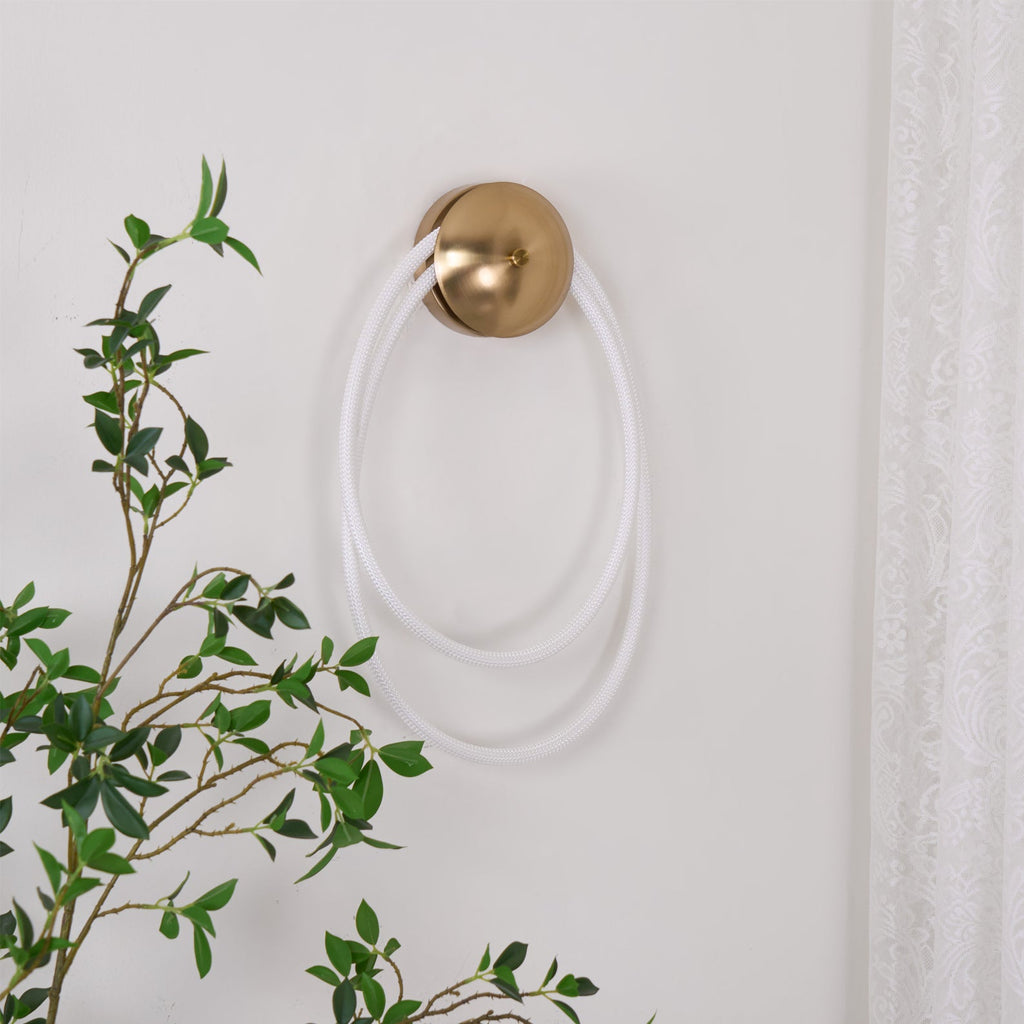 WINTHORPE ILLUMINATED WALL SCONCE
