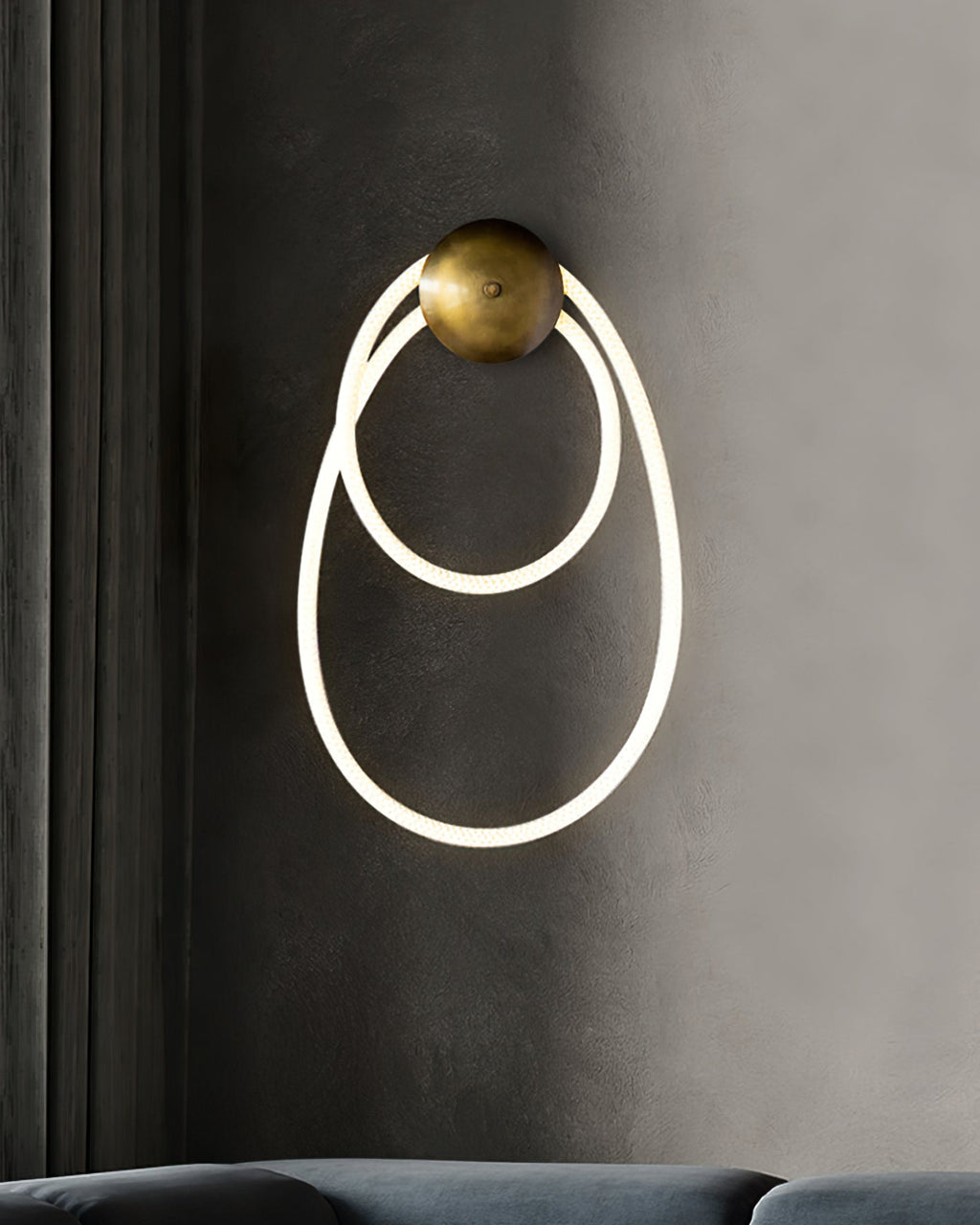 WINTHORPE ILLUMINATED WALL SCONCE