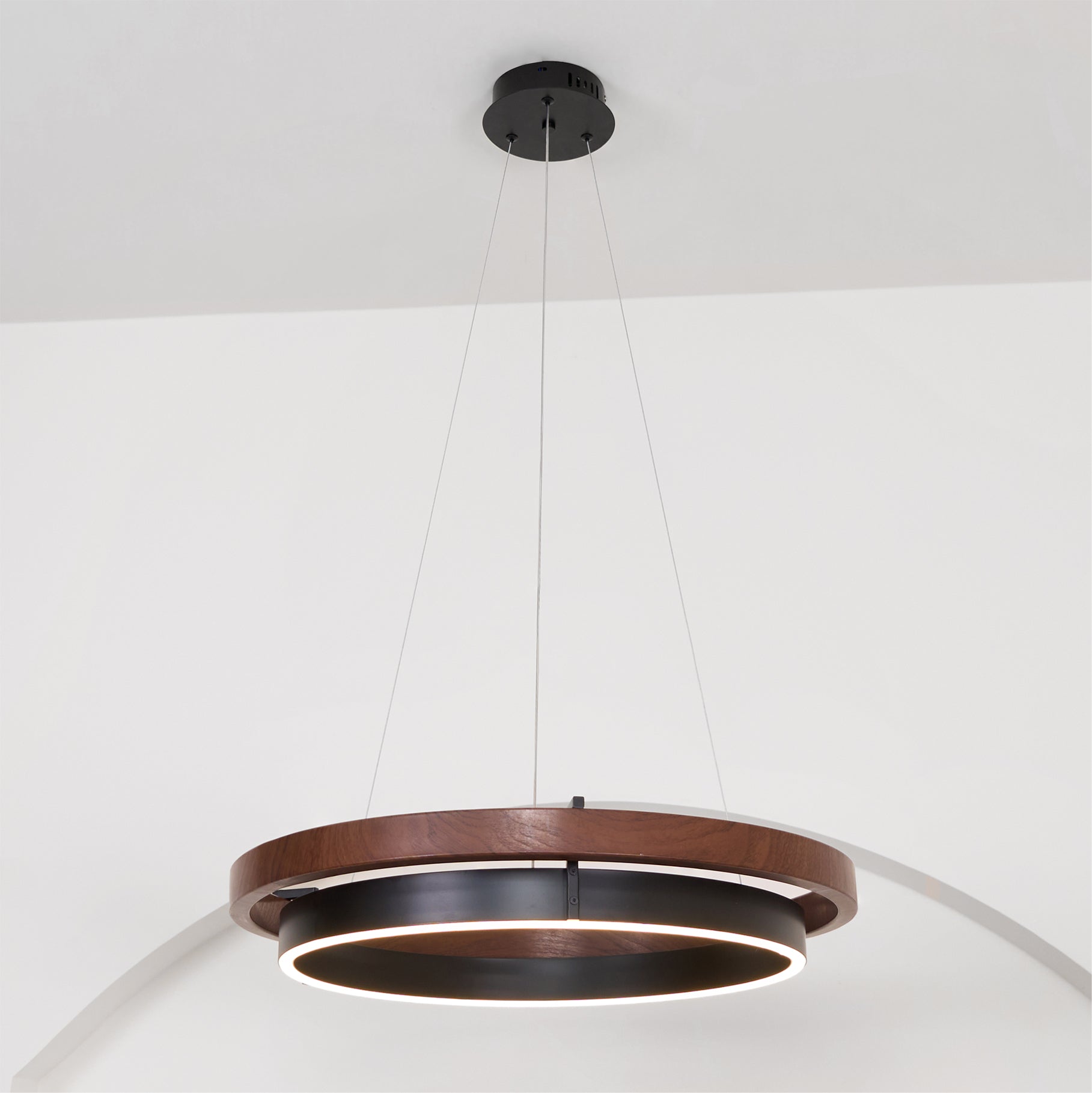 BRAMBLEWOOD CIRCLE LIGHTING INSTALLATION