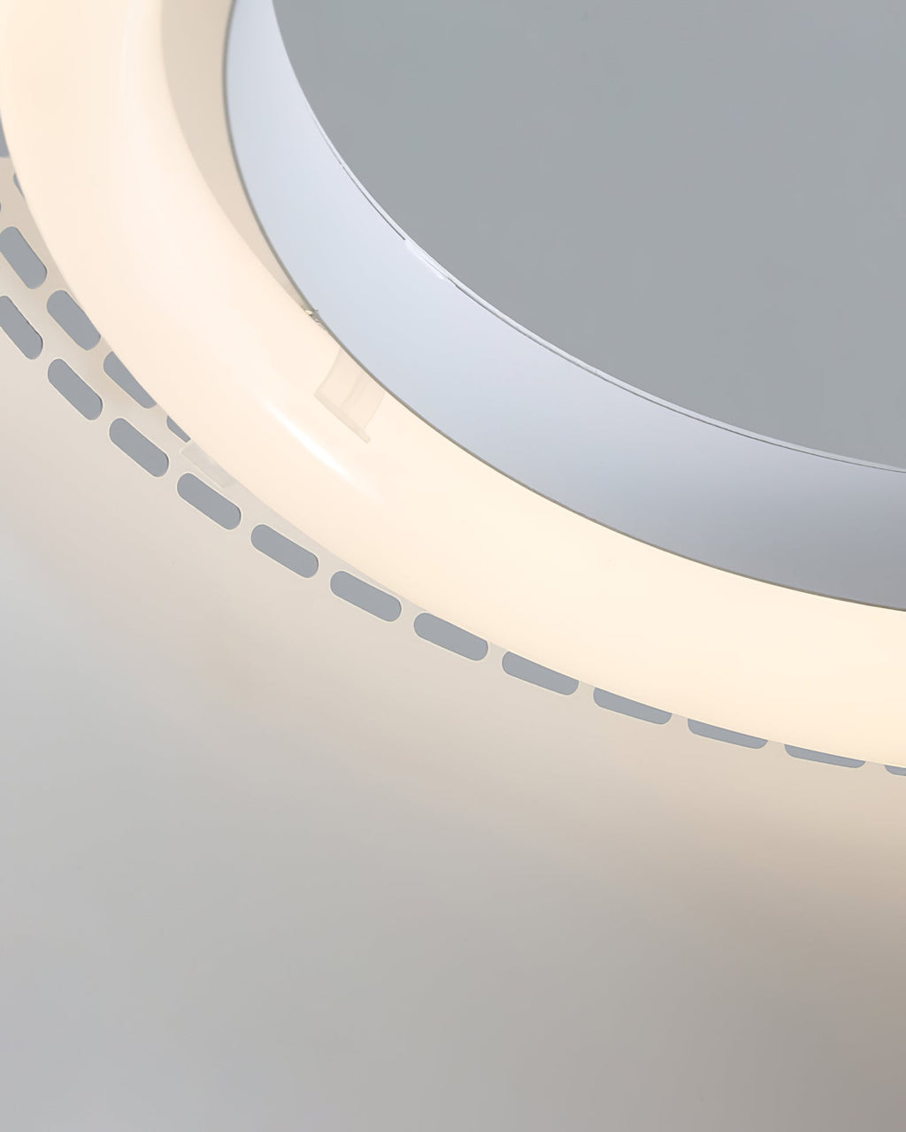 WINTHROP CIRCLE ILLUMINATOR