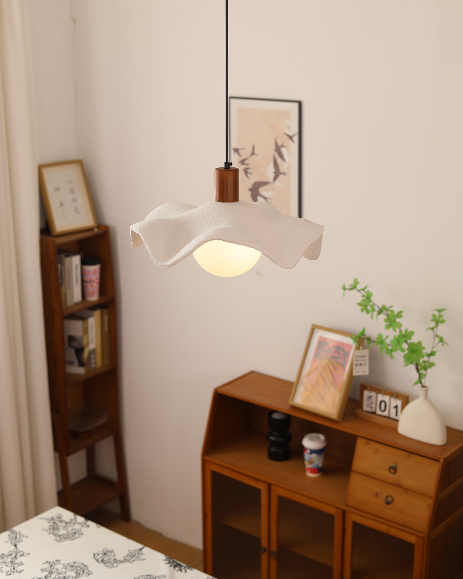 FENWICK LUMINAIRE HANGING LIGHT