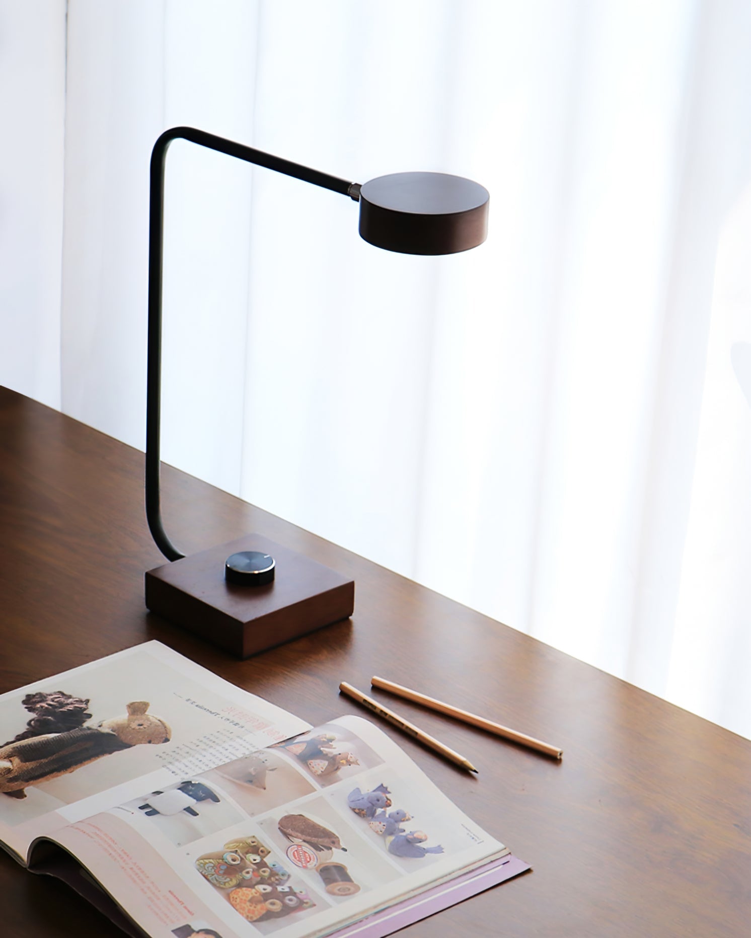 FENWICK ORBITAL ILLUMINATOR