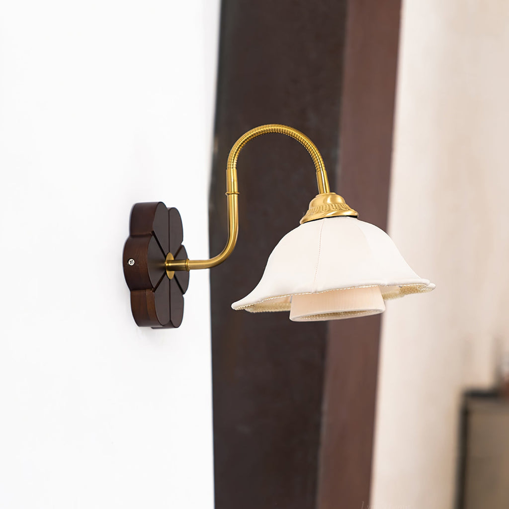 CHARLESTON FLORAL EMBELLISHED WALL SCONCE