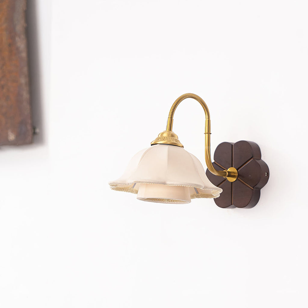 CHARLESTON FLORAL EMBELLISHED WALL SCONCE