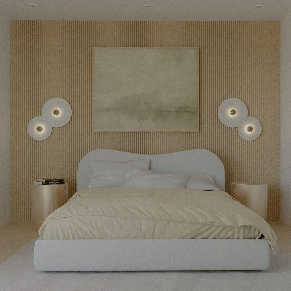 WINDSOR CIRCLE ALABASTER WALL SCONCE