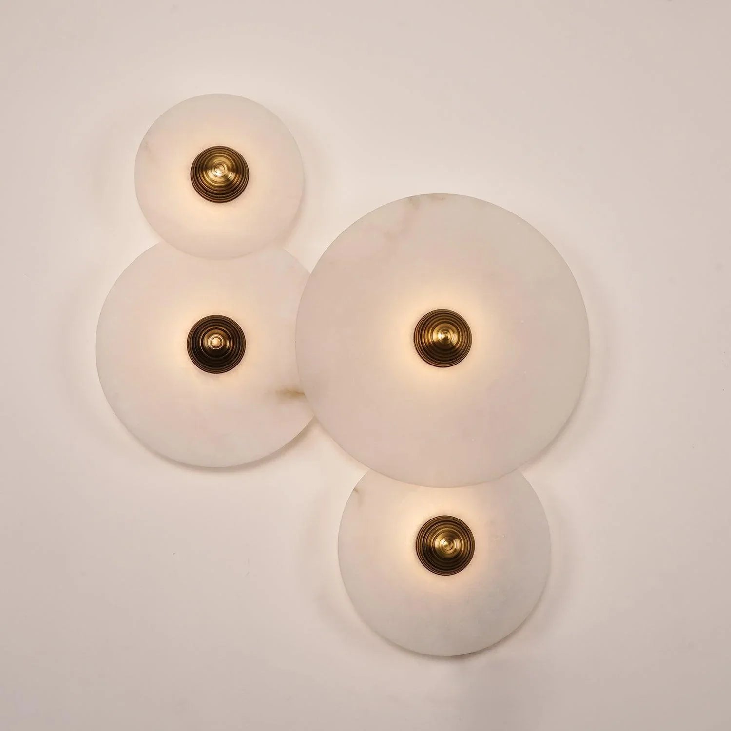 RAVENSCROFT IVORY ILLUMINATED WALL SCONCE