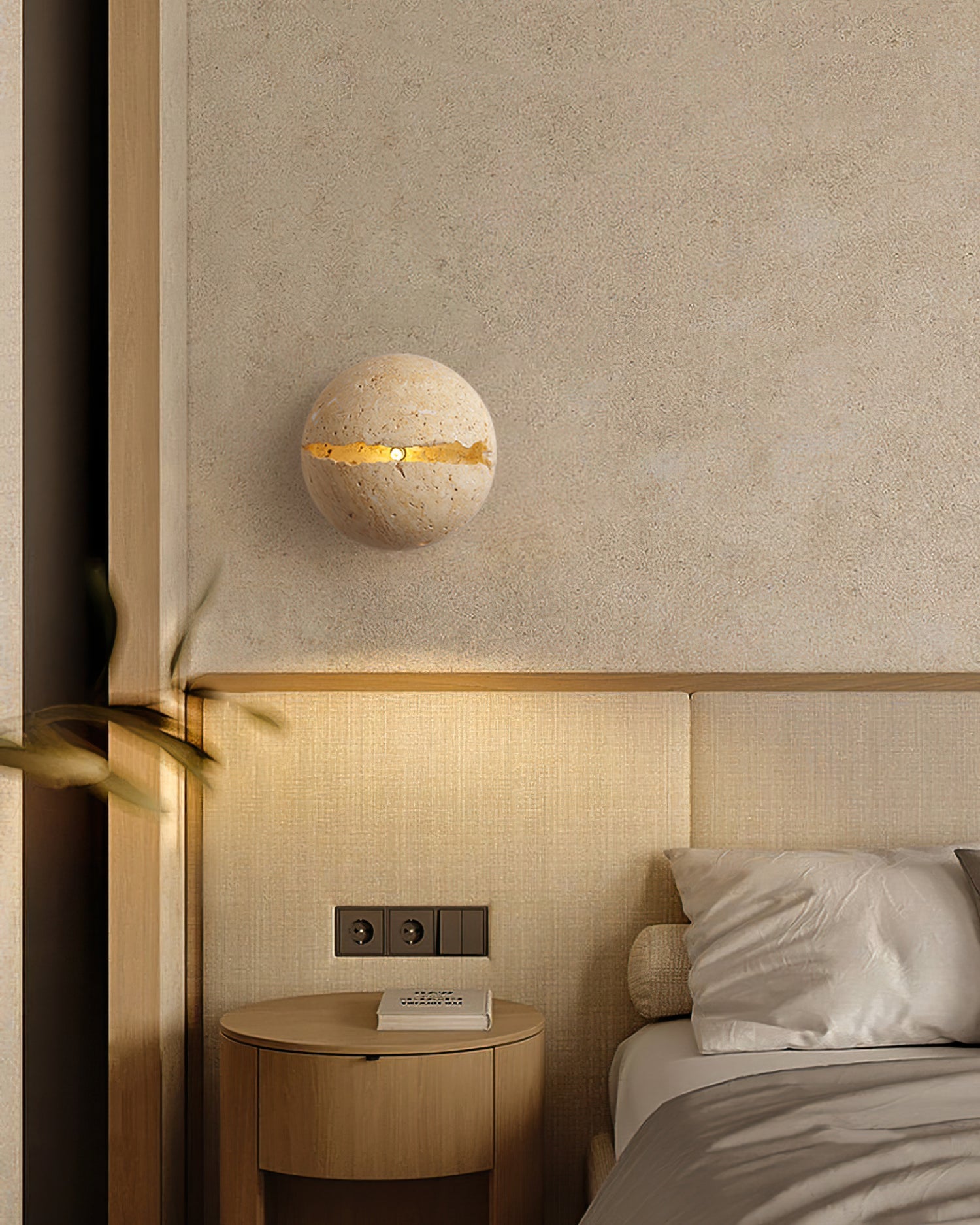 CRAWFORD CIRCULAR CRACKLE WALL SCONCE