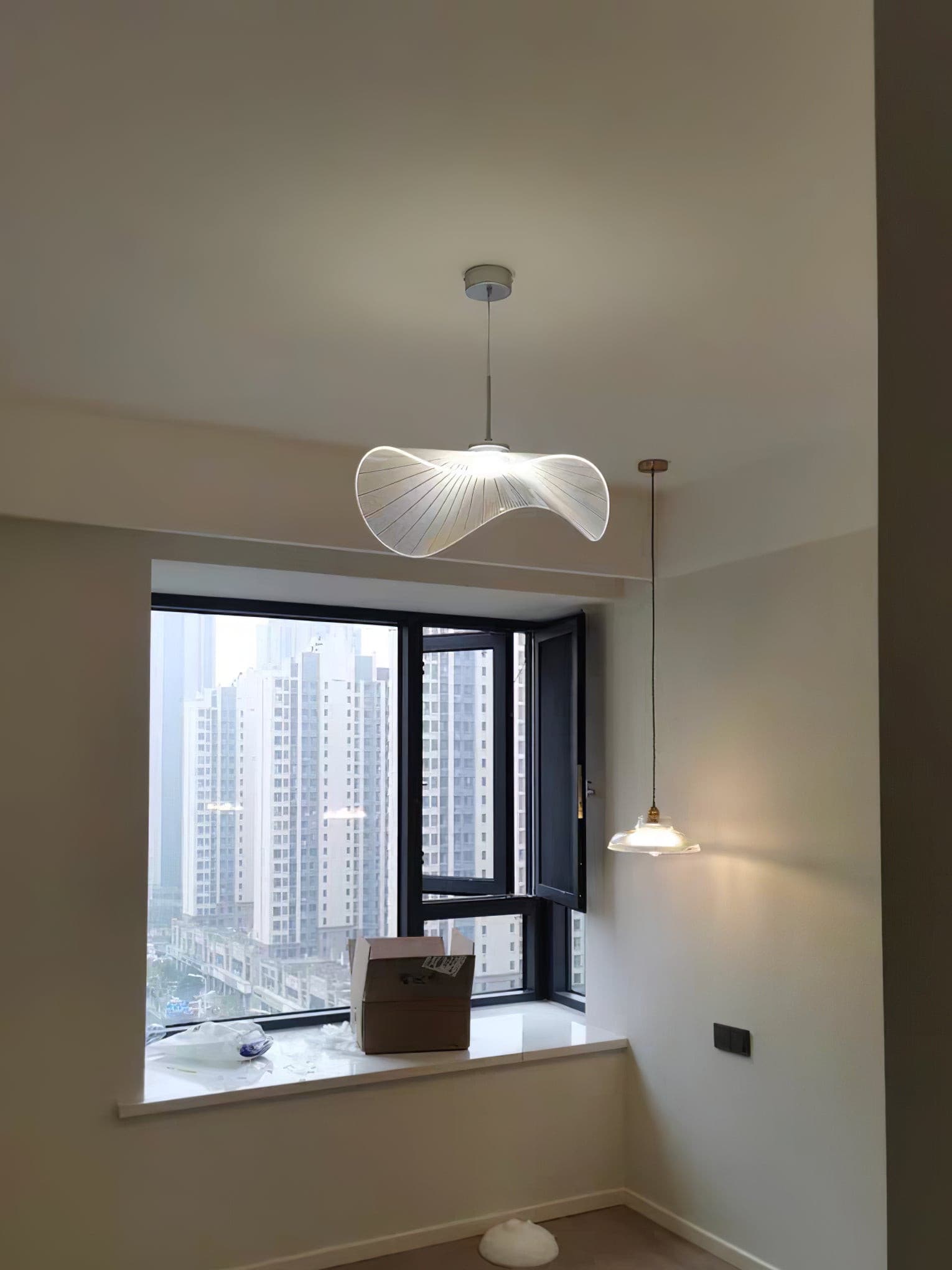 WINDSOR TIERED ORB PENDANT