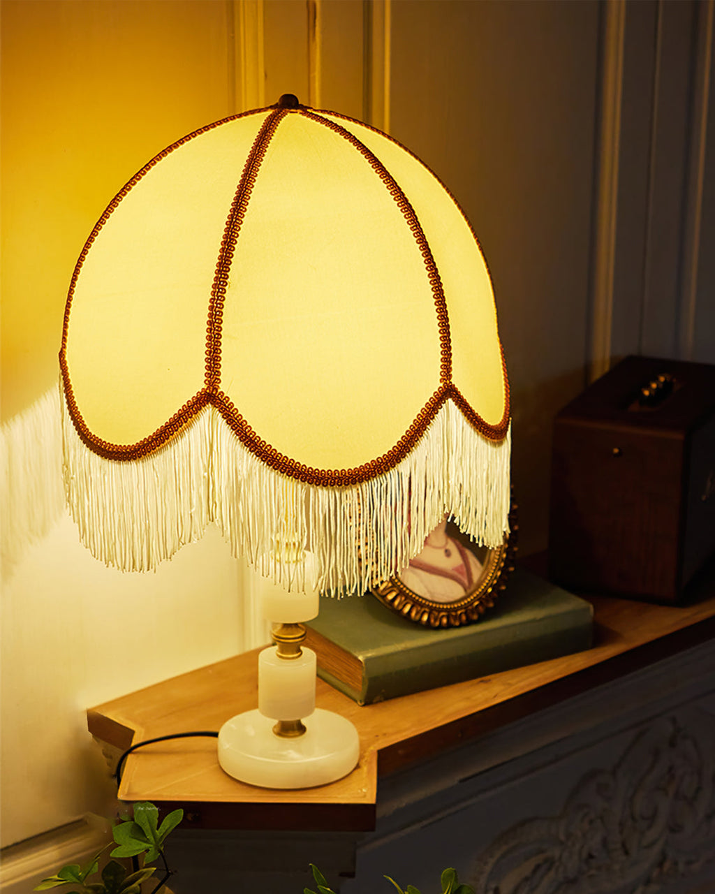 VANDERBILT RUSTIC WOODEN TABLE LANTERN