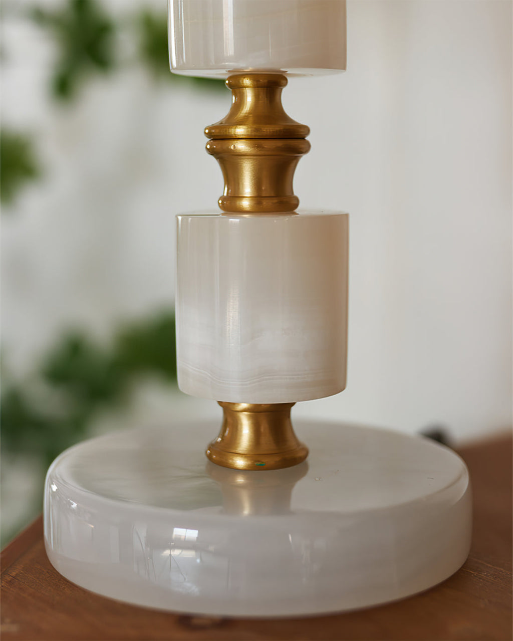 VANDERBILT RUSTIC WOODEN TABLE LANTERN