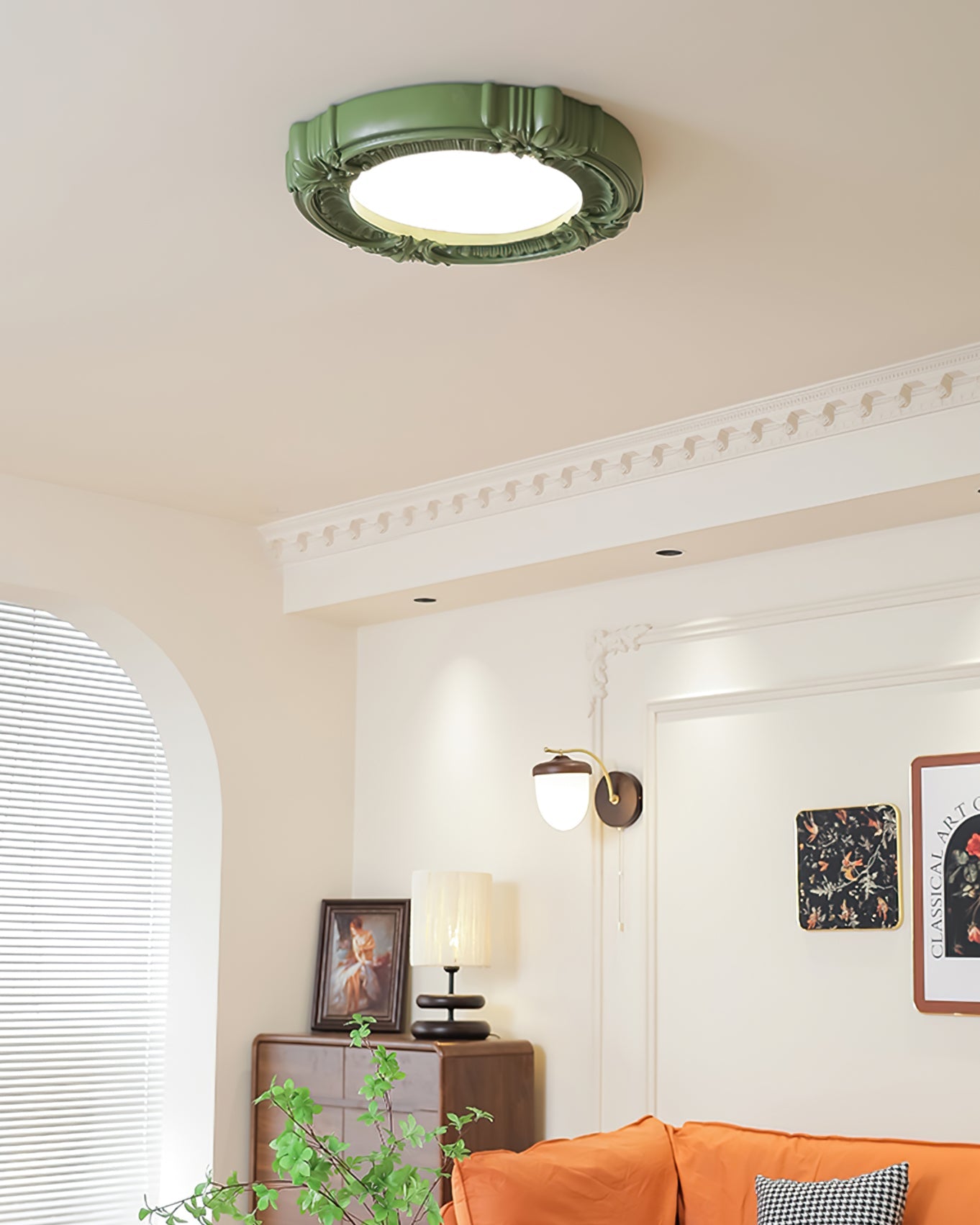 WINDSOR VINTAGE HANGING LANTERN