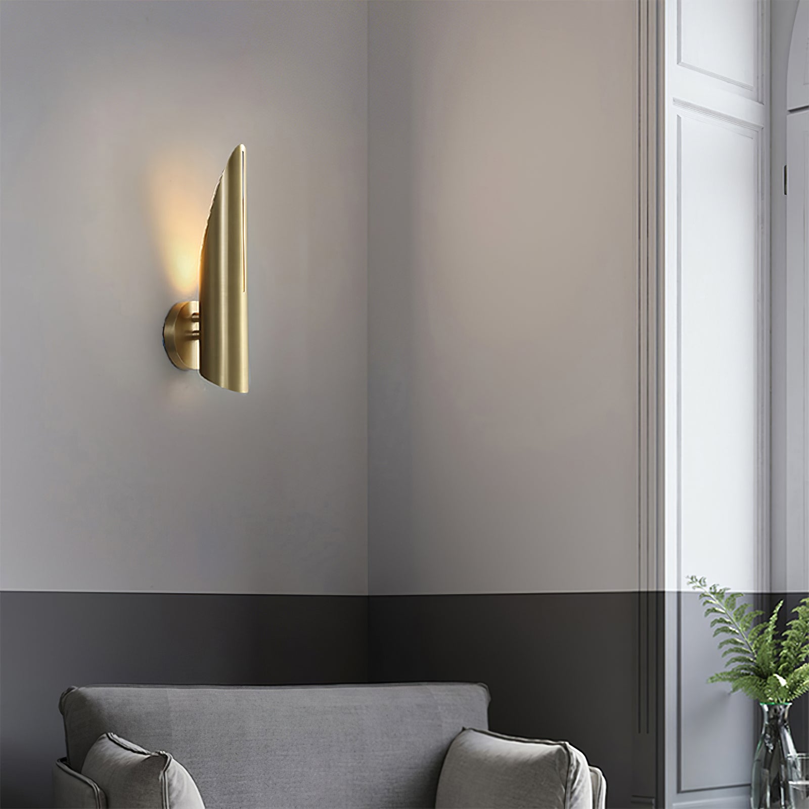 RAVENWOOD VINTAGE BRONZE WALL SCONCE