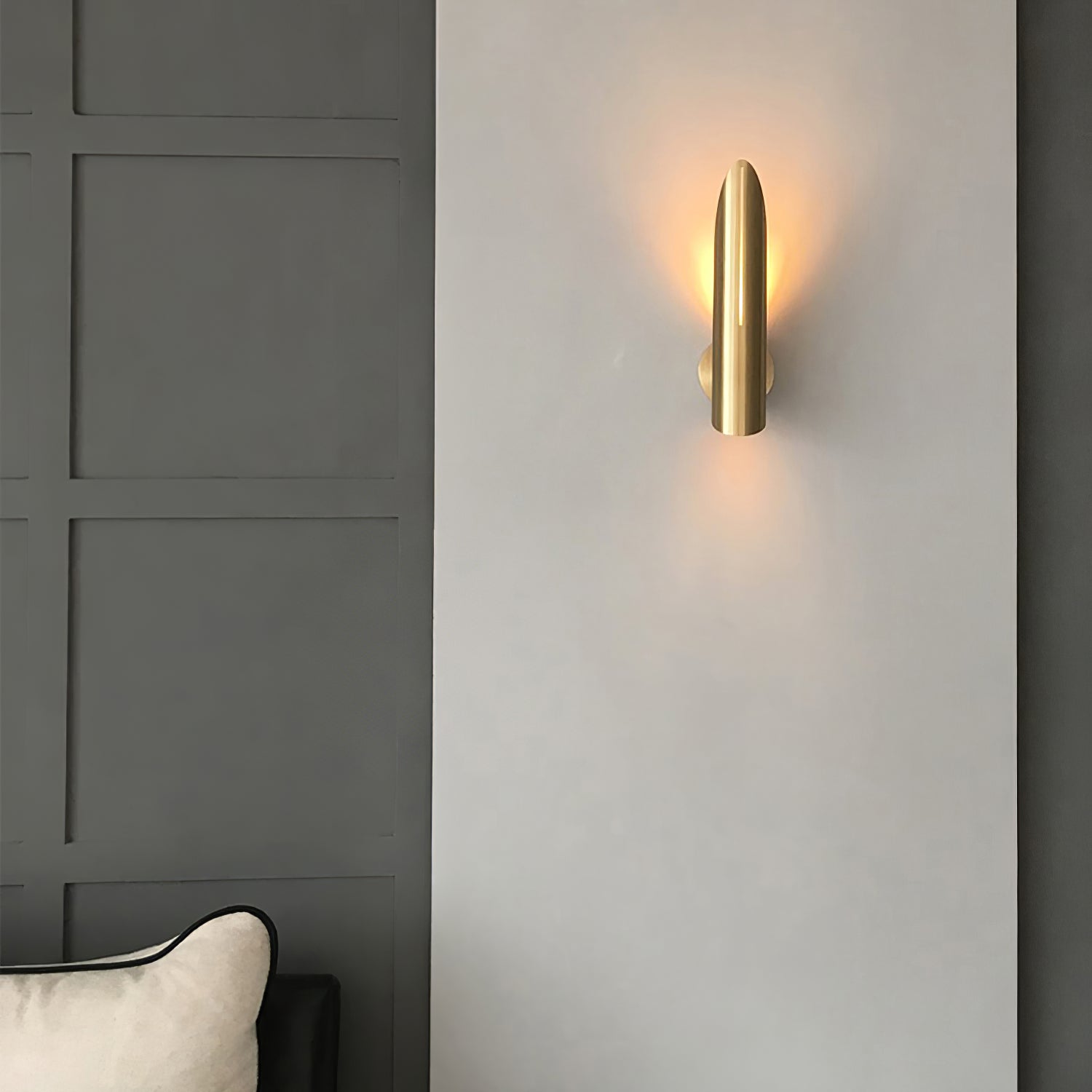 RAVENWOOD VINTAGE BRONZE WALL SCONCE