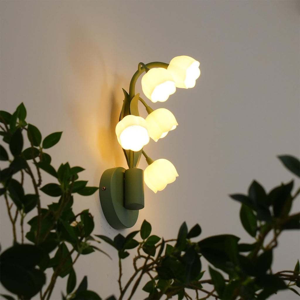 VIOLETTA FLORAL EMBELLISHED WALL SCONCE