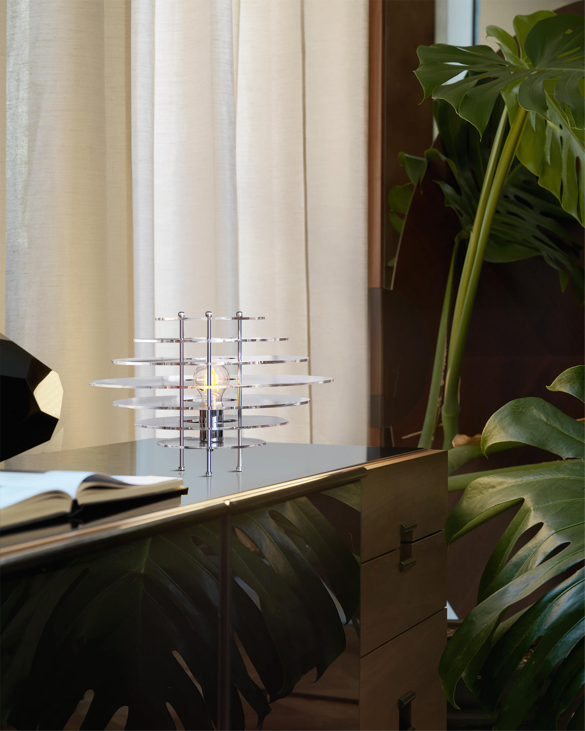 WINTHROP POLISHED METAL ILLUMINATOR