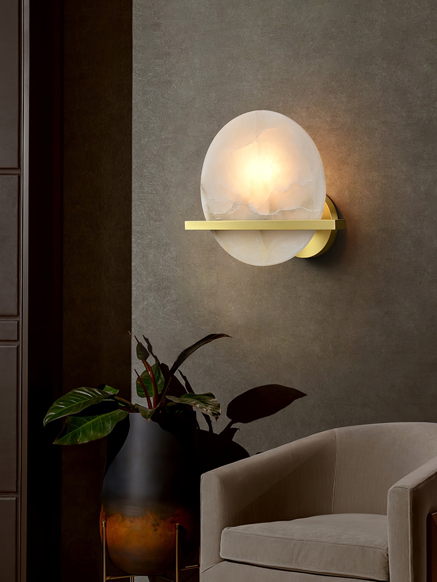 CHARLESTON IVORY GLOW WALL SCONCE