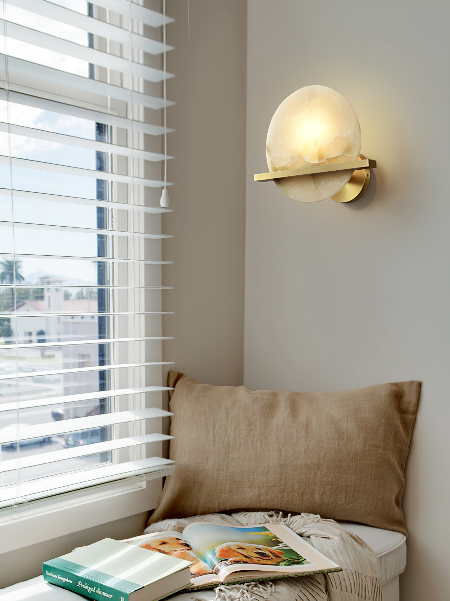 CHARLESTON IVORY GLOW WALL SCONCE