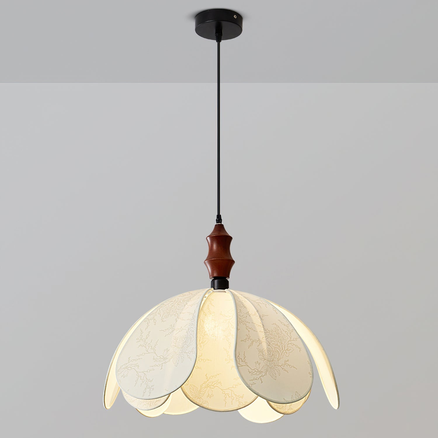 BRIDGEMAN RUSTIC METAL HANGING LANTERN