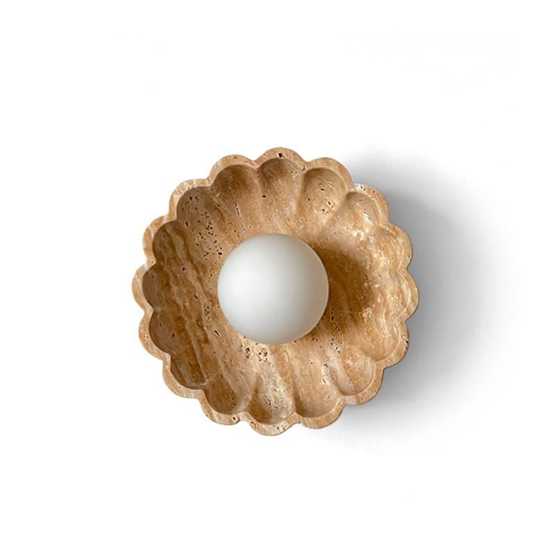 PEMBROKE SHELL-INSPIRED WALL SCONCE