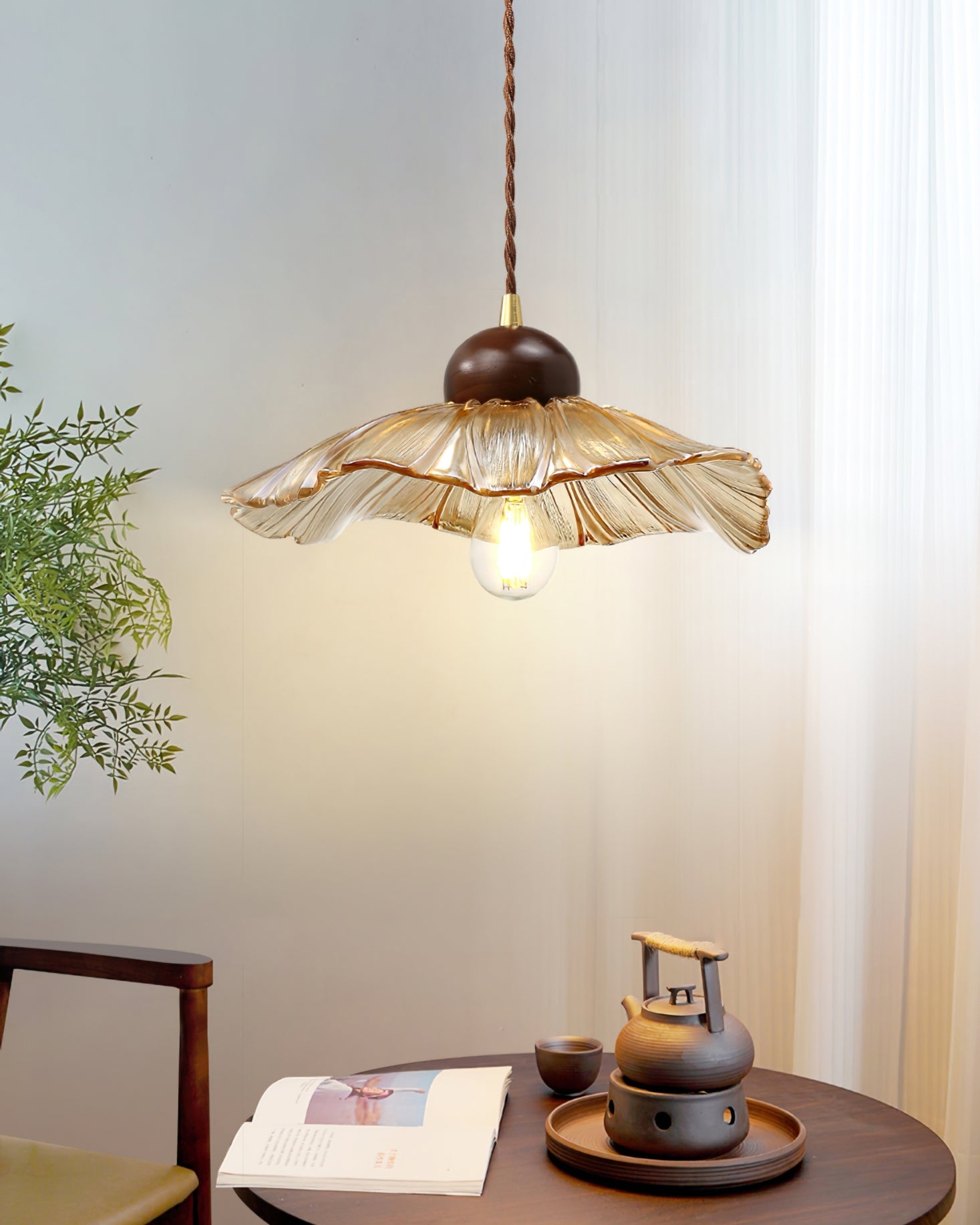 FLORENTINE PETAL HANGING LANTERN