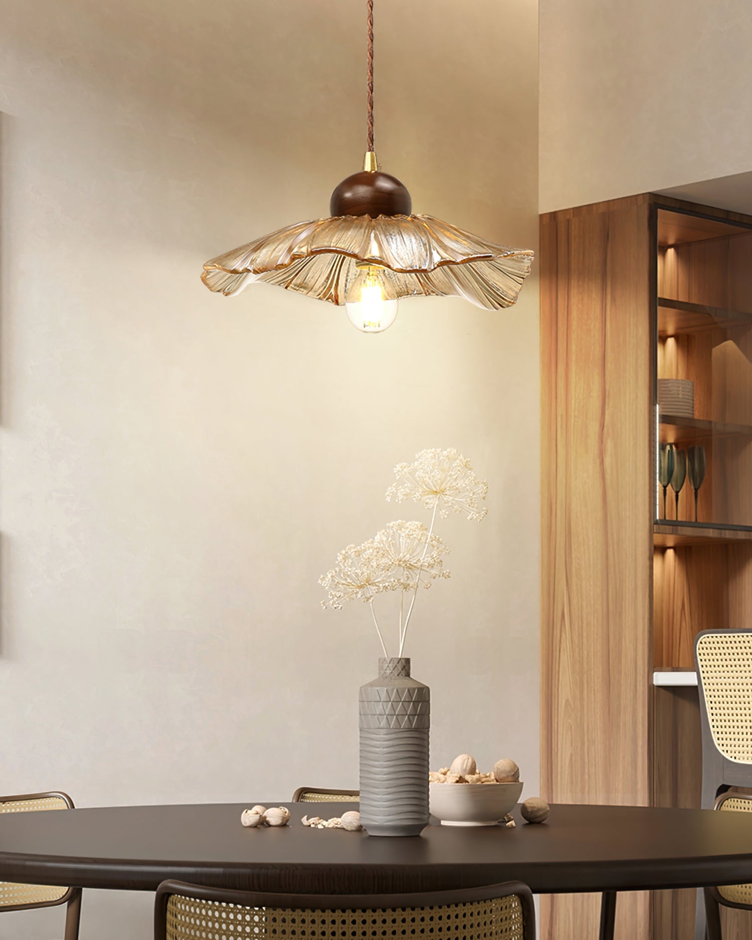 FLORENTINE PETAL HANGING LANTERN