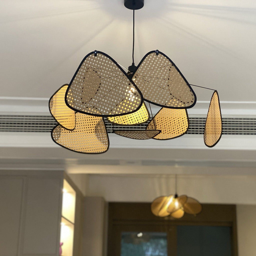 RAVENSCROFT WOVEN LANTERN PENDANT