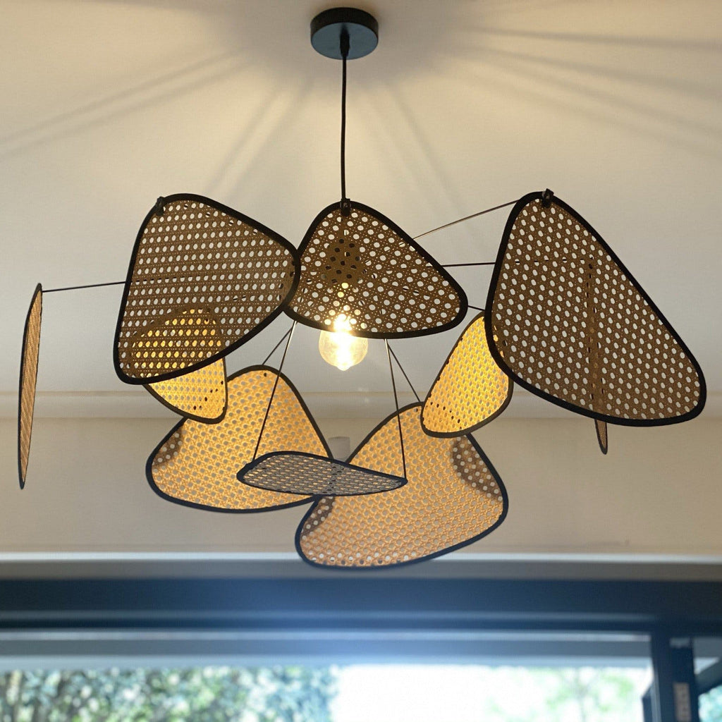 RAVENSCROFT WOVEN LANTERN PENDANT