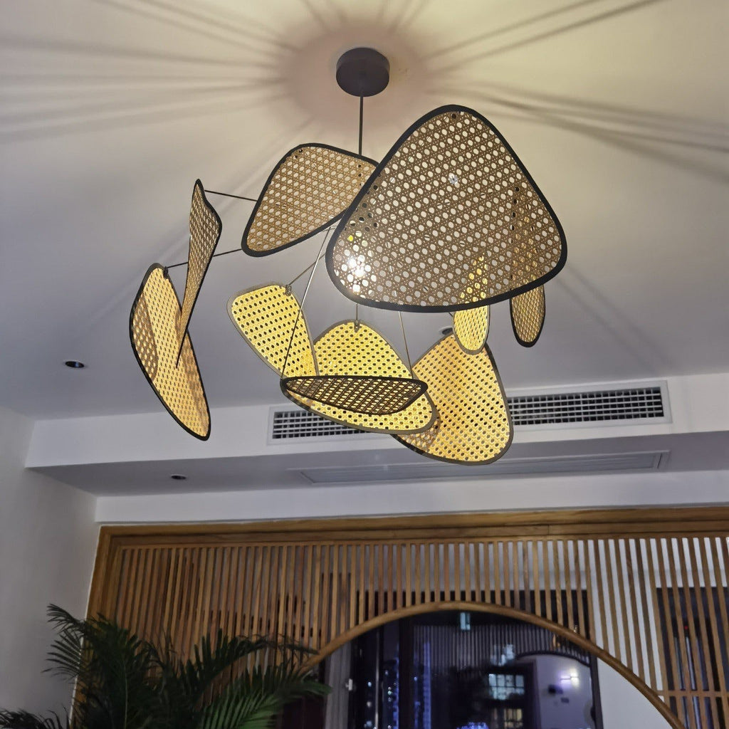 RAVENSCROFT WOVEN LANTERN PENDANT