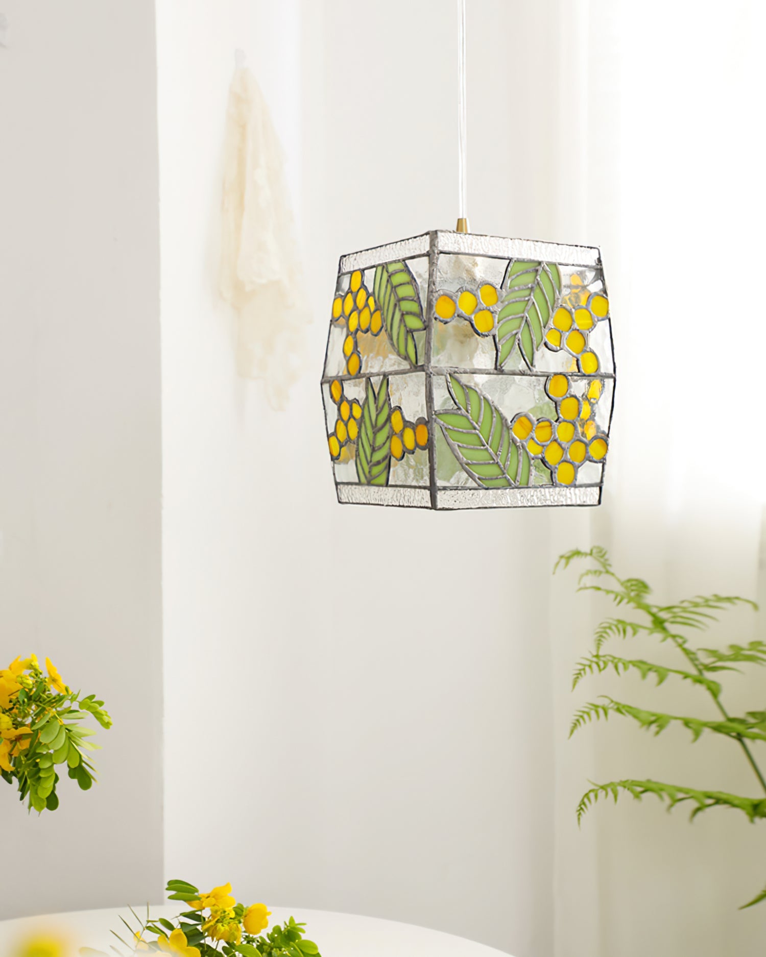 ELDRIDGE FIBROUS SPHERE HANGING LIGHT