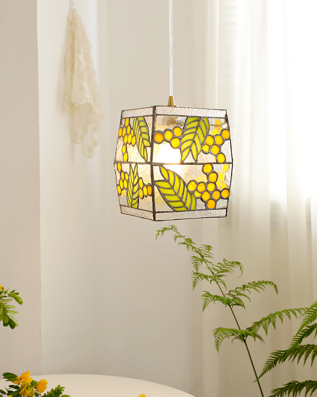 ELDRIDGE FIBROUS SPHERE HANGING LIGHT