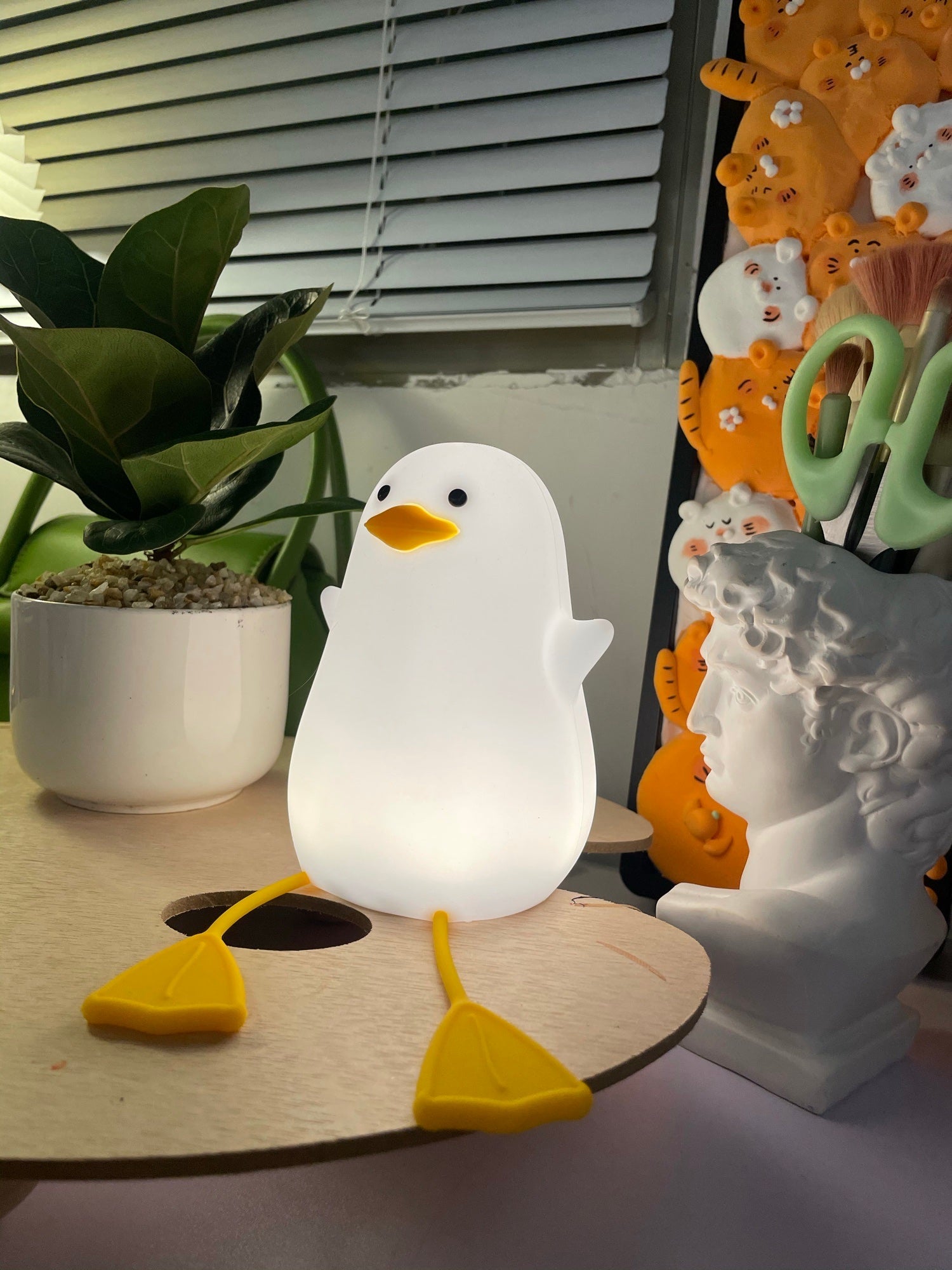 WHITMORE GLOWING ORB NIGHT LUMINAIRE