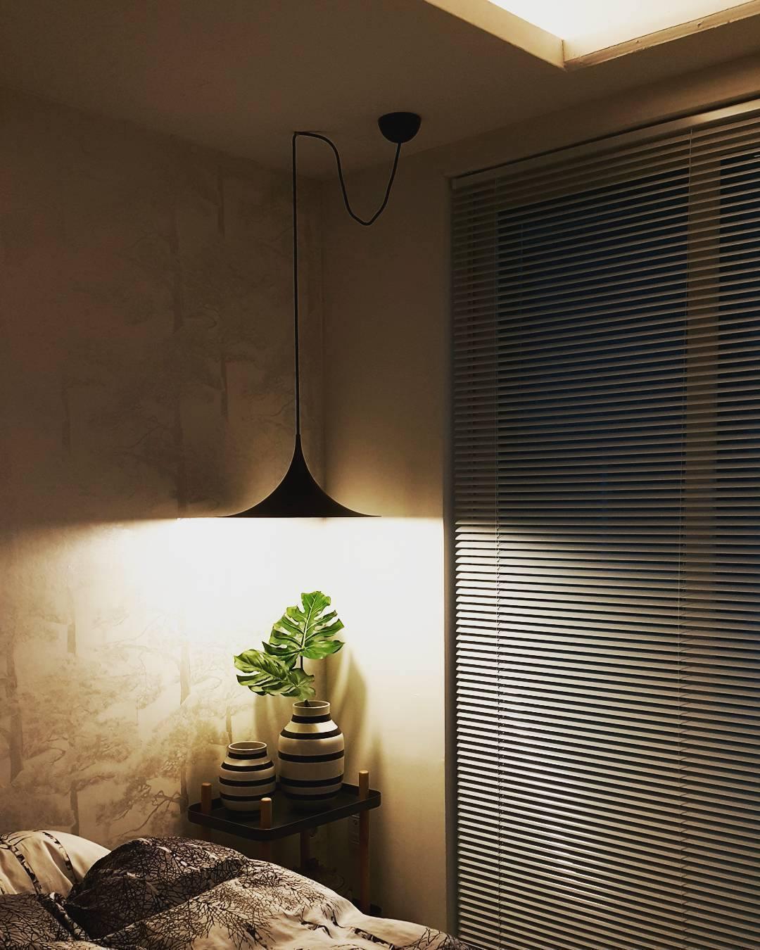 RAVENWOOD HEMISPHERICAL HANGING LANTERN