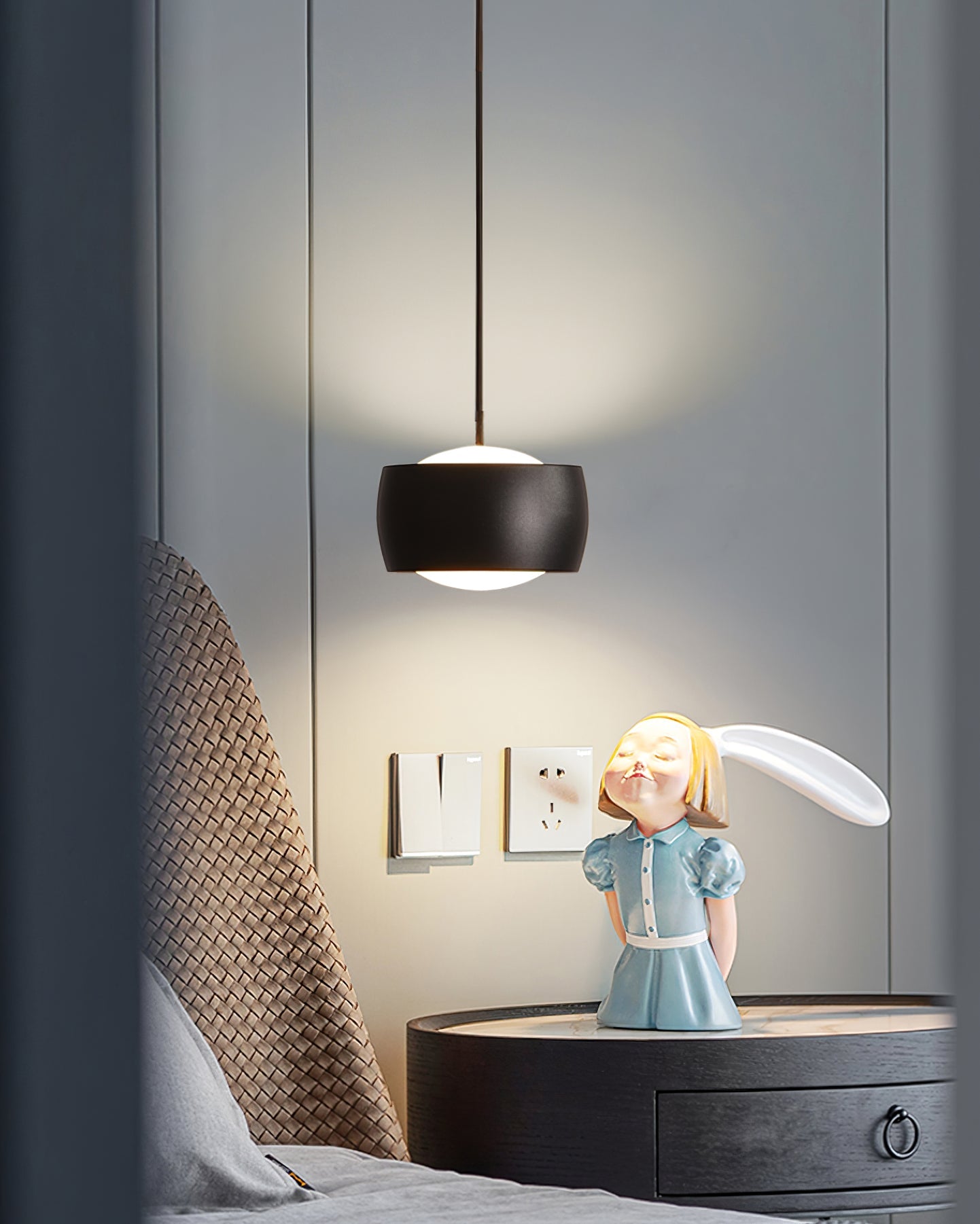 RAVENSCROFT ILLUMINATION HANGING LANTERN