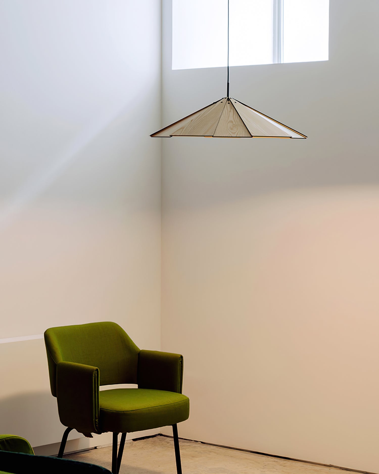 FENWICK PETAL HANGING LANTERN