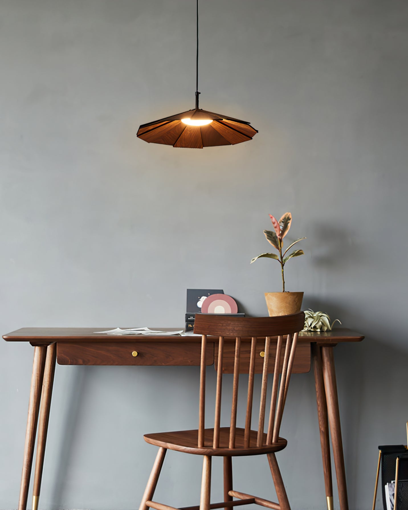 FENWICK PETAL HANGING LANTERN