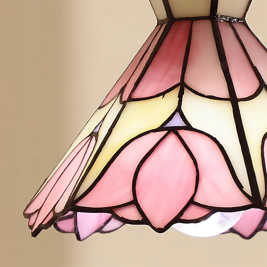 WINTHORPE ARTISAN GLASS PENDANT LIGHT