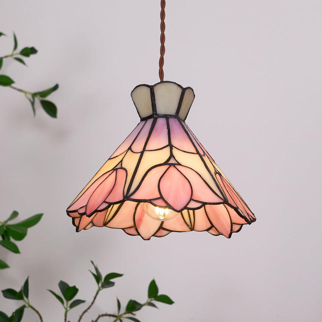 WINTHORPE ARTISAN GLASS PENDANT LIGHT