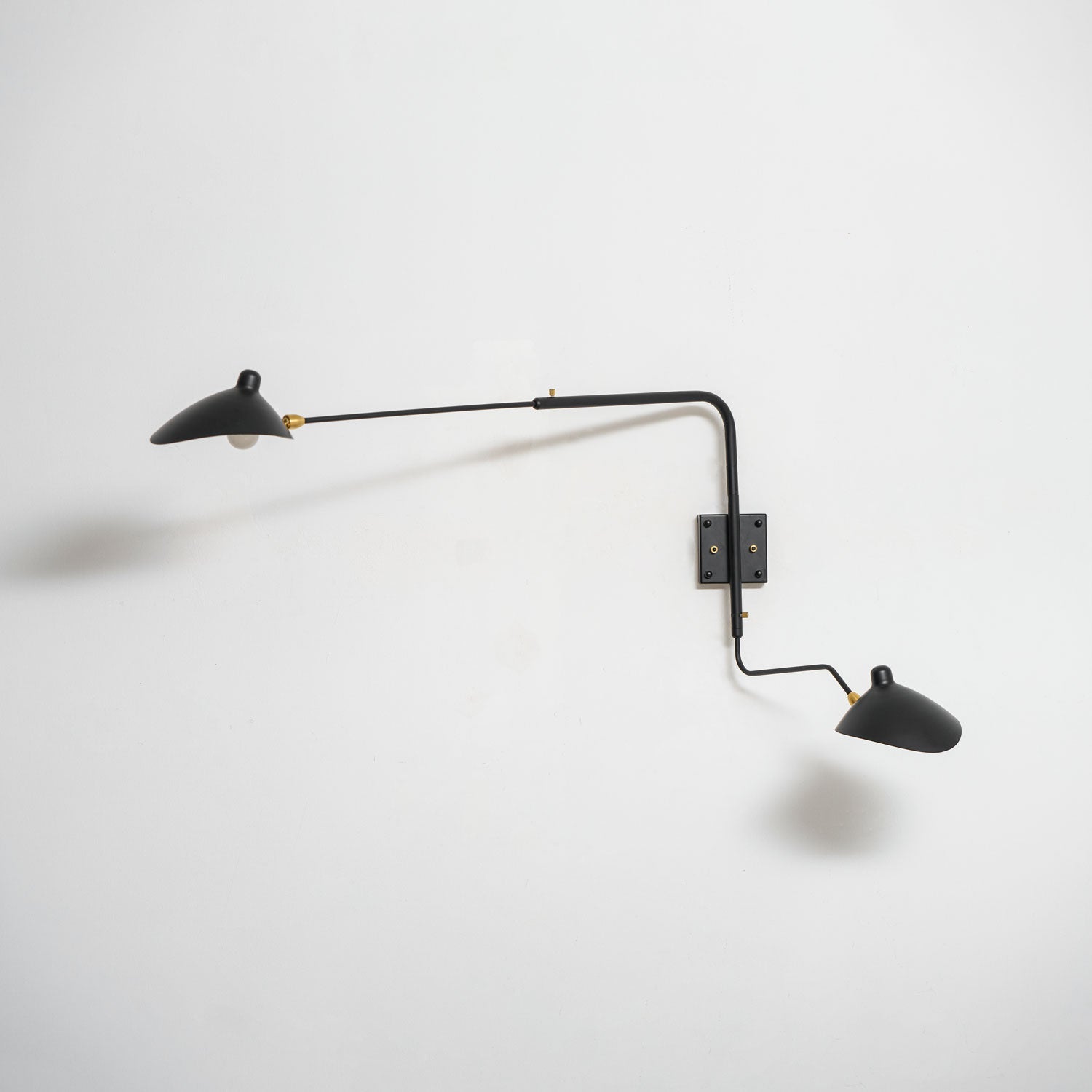 RAVENWOOD MID-CENTURY WALL SCONCE