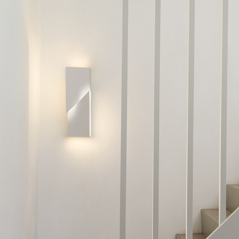 RAVENHURST MURMUR WALL SCONCE