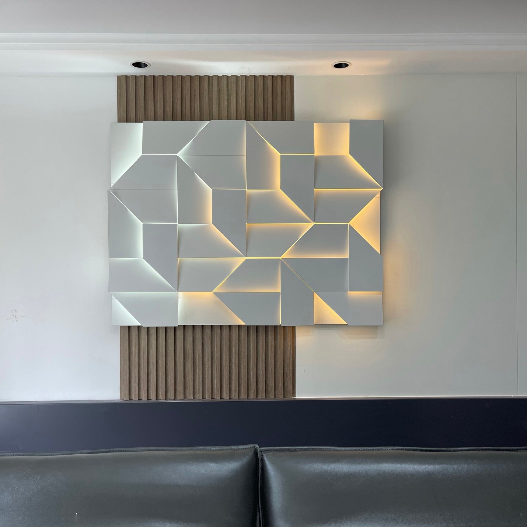 RAVENHURST MURMUR WALL SCONCE