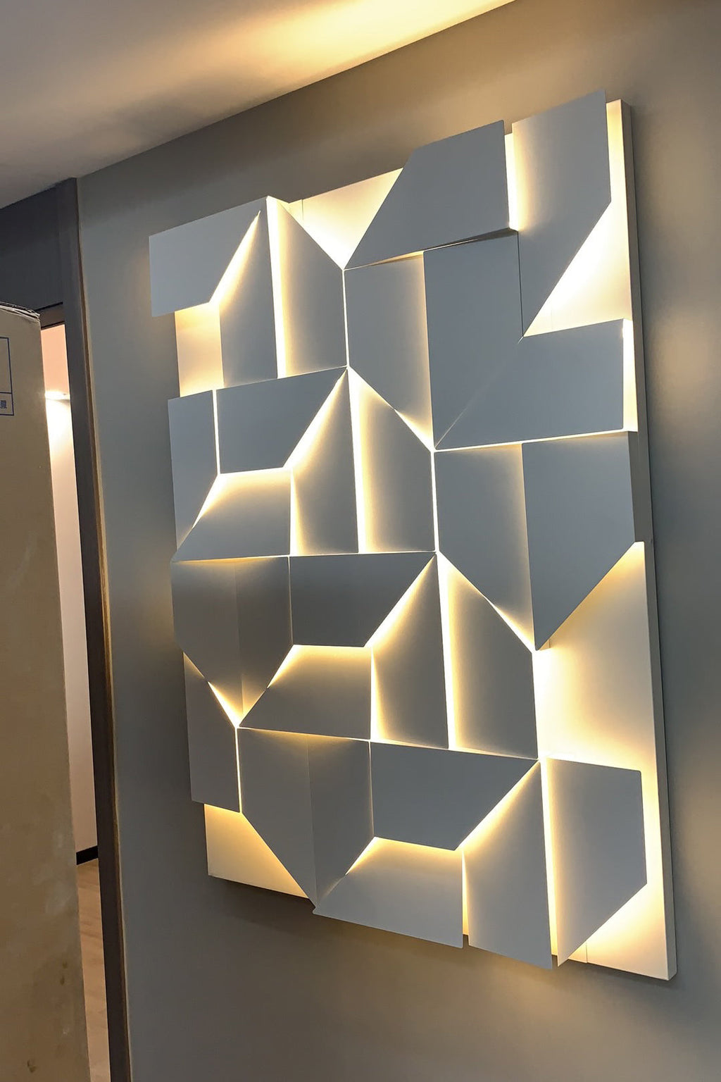 RAVENHURST MURMUR WALL SCONCE