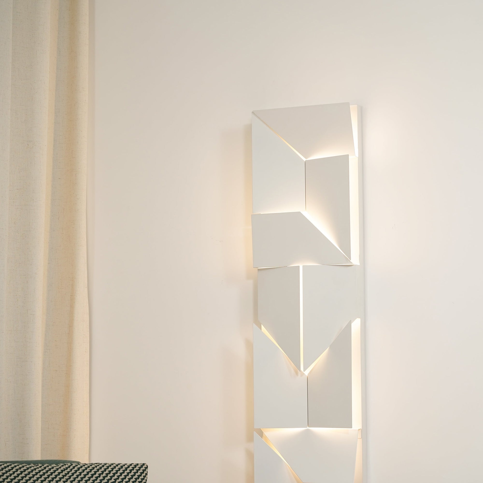 RAVENHURST MURMUR WALL SCONCE