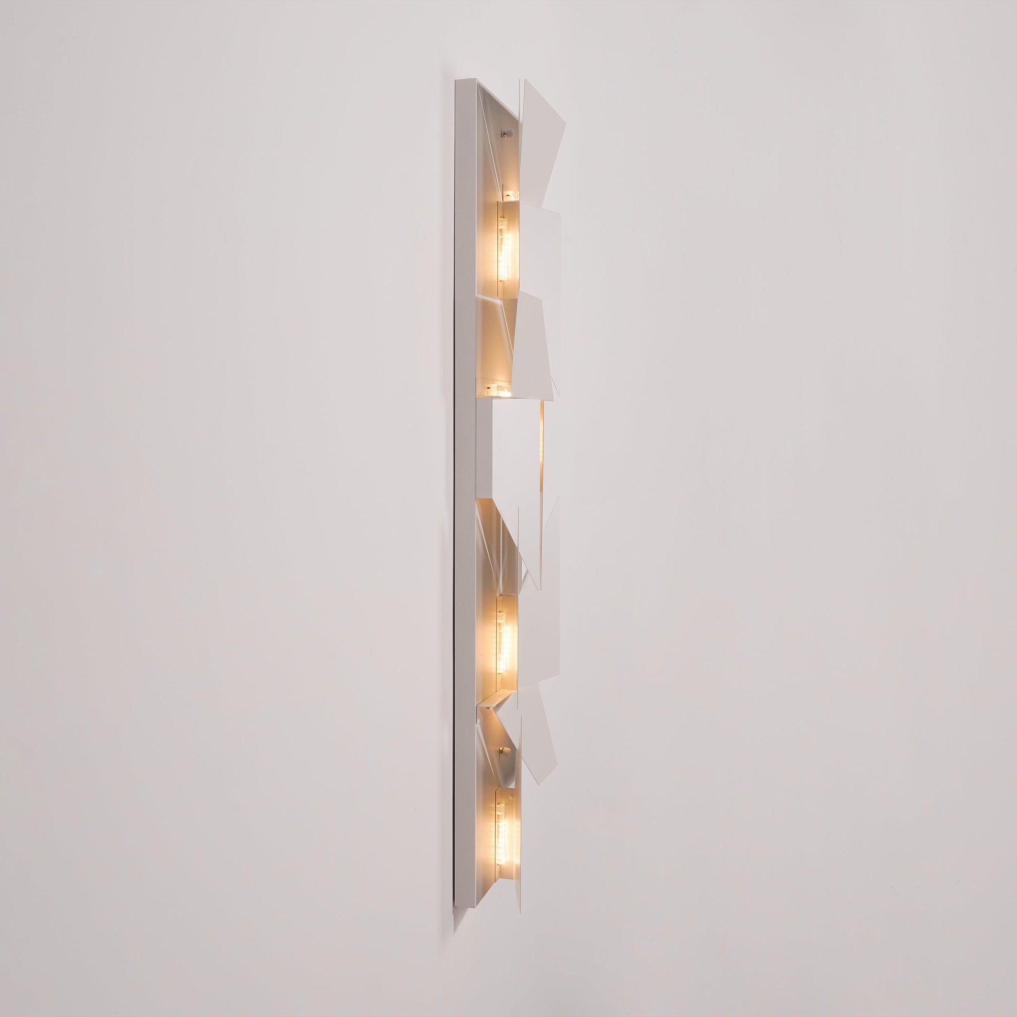 RAVENHURST MURMUR WALL SCONCE